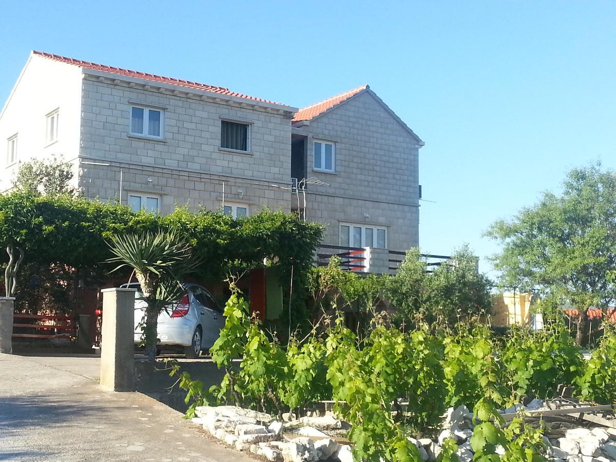 Apartments Sunce Lumbarda Exterior foto