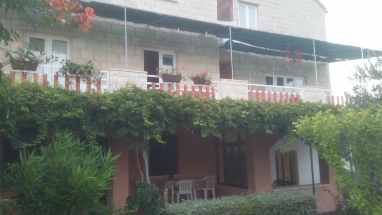 Apartments Sunce Lumbarda Exterior foto